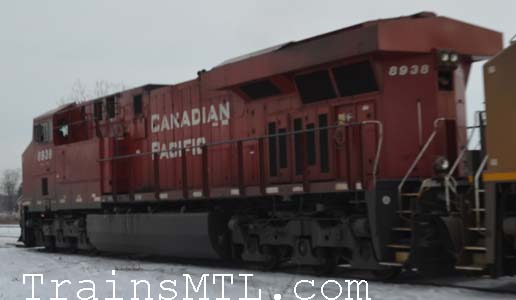 Locomotive CP8938 left side / coté gauche
